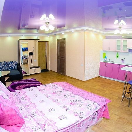 شقة Apartlux On Slavskogo 26 View River Ustʼ-Kamenogorsk المظهر الخارجي الصورة